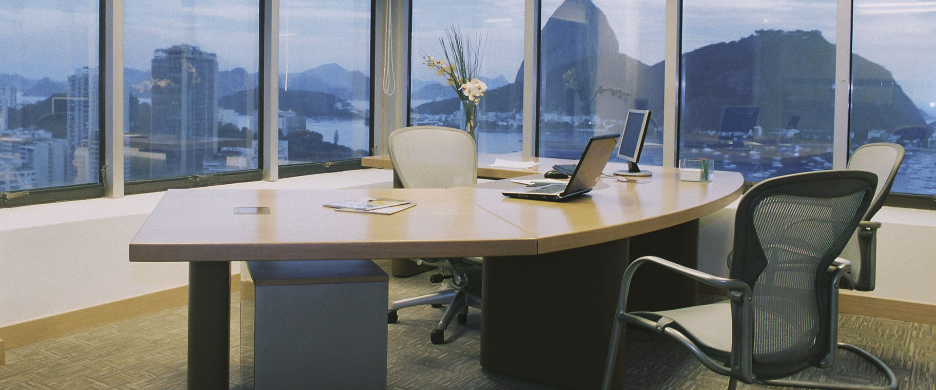 Casa 3 arquitetura corporativa hero 10